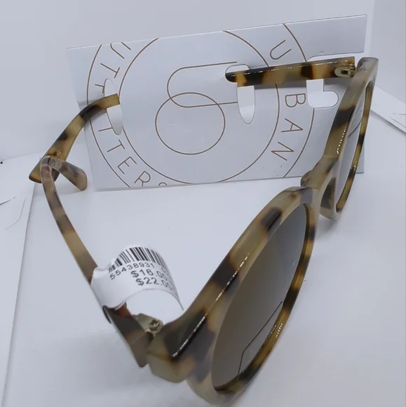 Urban Outfitters Cat Eye Sunglasses Tortoise Frame Brown Lens NWT 100% UV - Picture 3 of 10